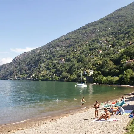 Lägenhet A Due Passi Dal Bellano