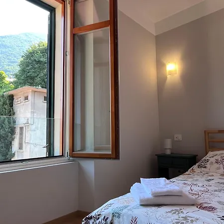 A Due Passi Dal Lägenhet Bellano