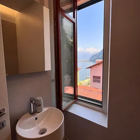 A Due Passi Dal